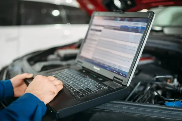 Descubre el Pasado de Tu Auto: Inicia Tu Revisión de Antecedentes Hoy
